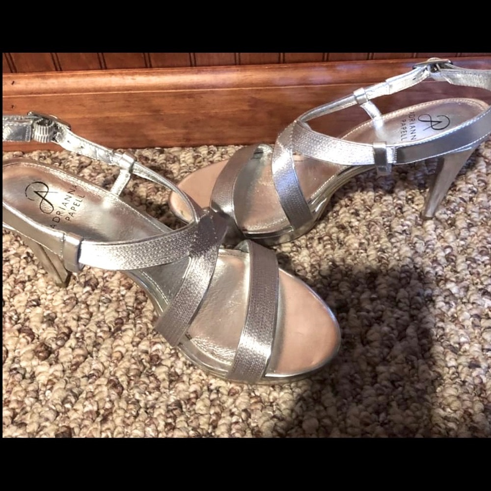 Adrianna Papell Silver Sandals size 8